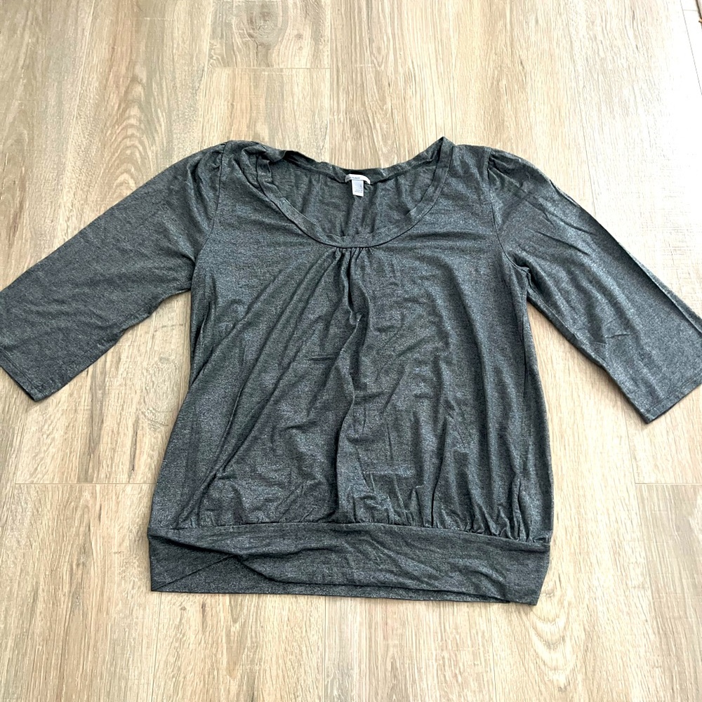 Old navy Perfect condition. Casual dress shirt
